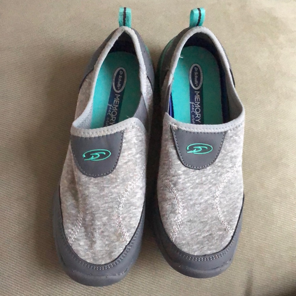 NWOT Dr Scholls slip ons